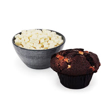 Lade das Bild in den Galerie-Viewer, Backfeste Schokoladen-Chunks "Weiss" - 10kg